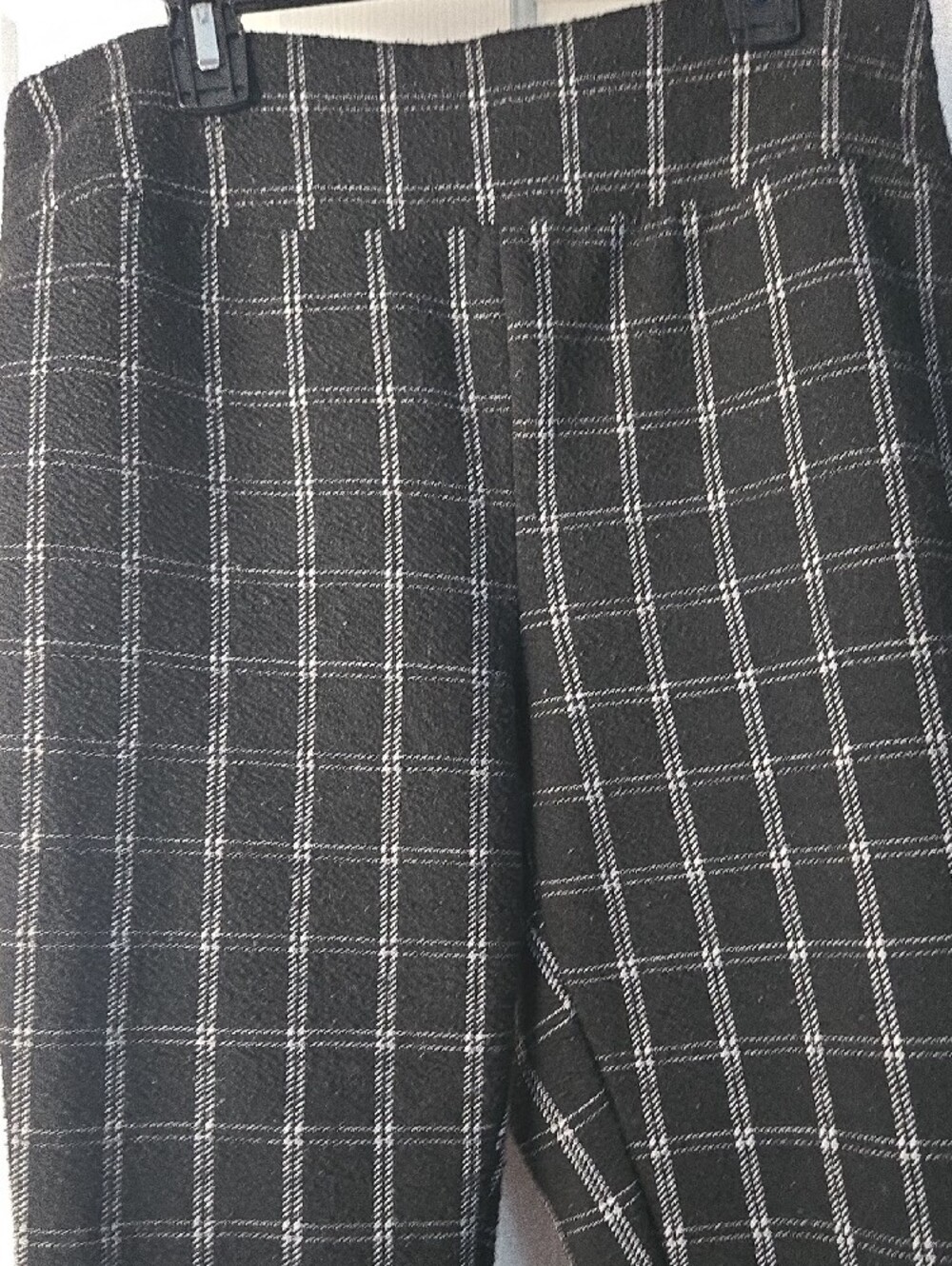 LuLaRoe Black Plaid High-Waist Leggings - Picture 5 of 10